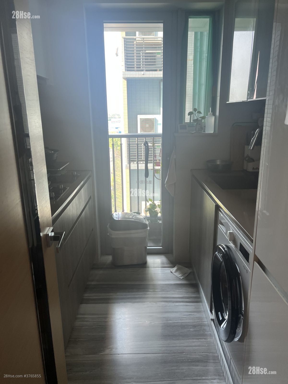 Park Yoho Sell 2 Bedrooms 583 ft²