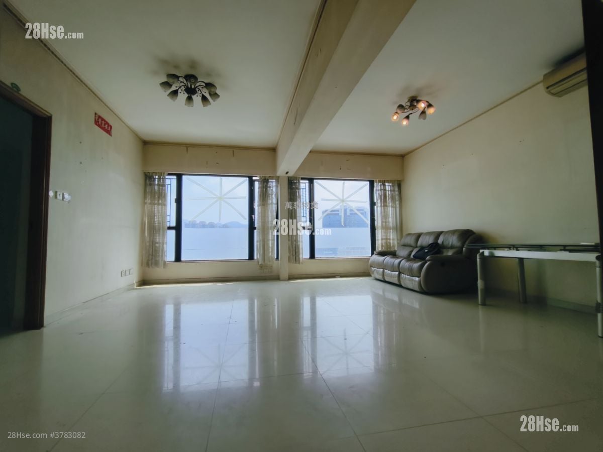 Sunrise Villa Sell 3 Bedrooms , 2 Bathrooms 534 ft²