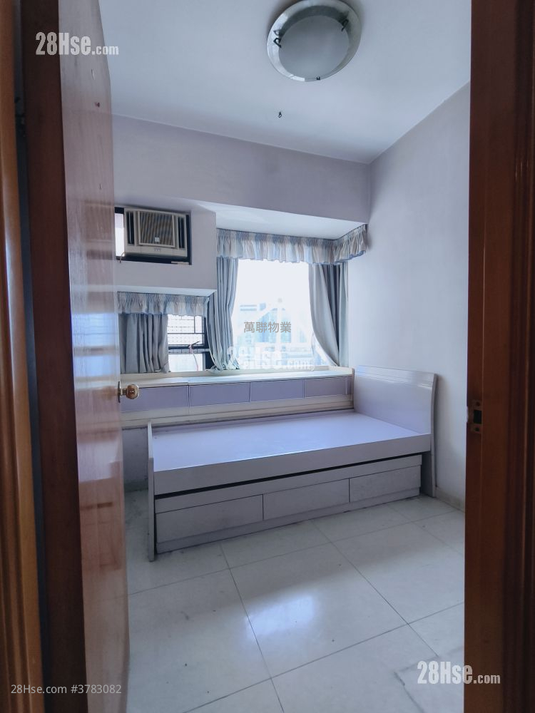 Sunrise Villa Sell 3 Bedrooms , 2 Bathrooms 534 ft²