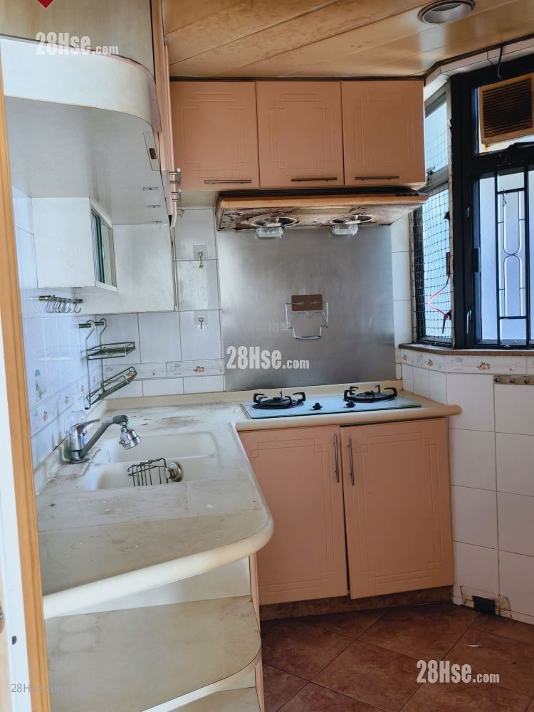 Sunrise Villa Sell 3 Bedrooms , 2 Bathrooms 534 ft²