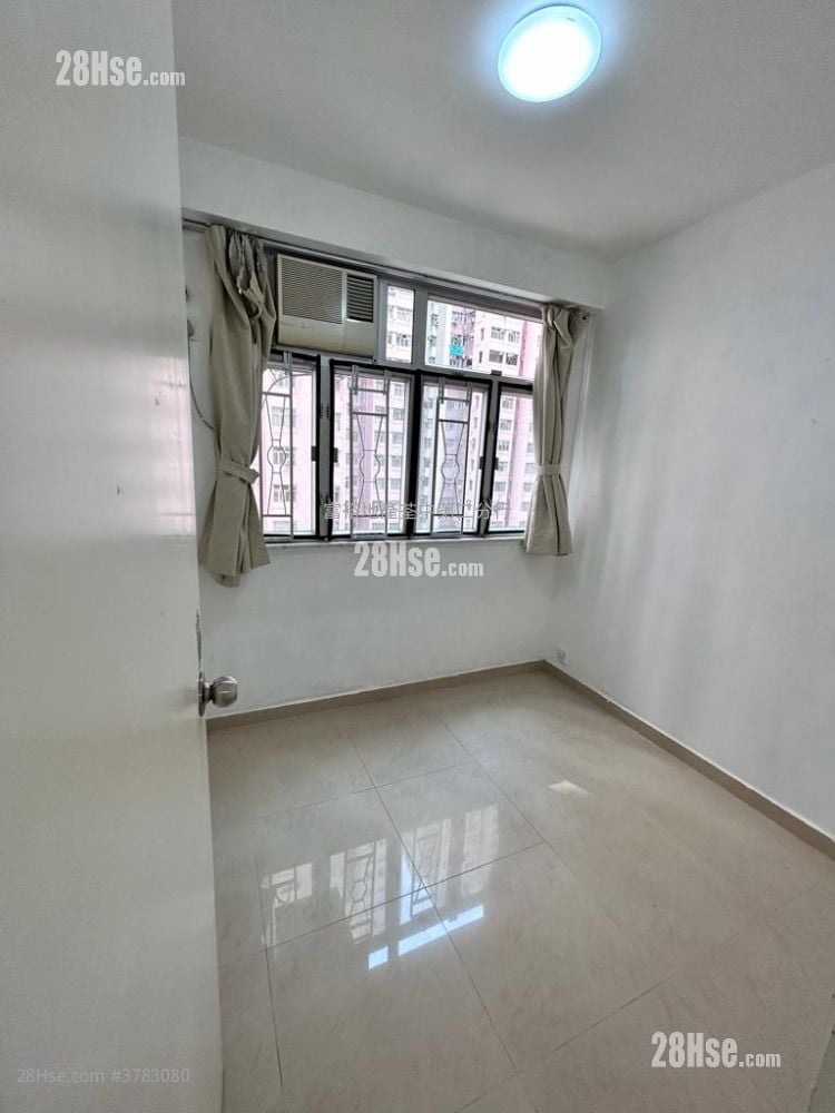 荃湾中心 租盘 2 房 377 平方尺