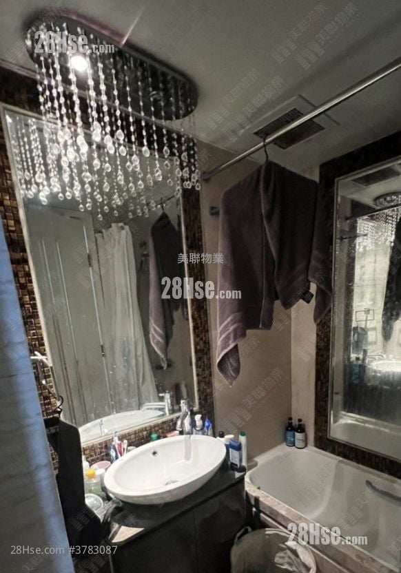 领凯 售盘 3 房 675 平方尺