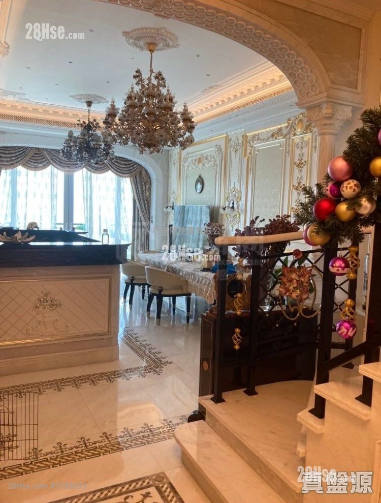 One Mayfair Sell 3 Bedrooms 2,155 ft²