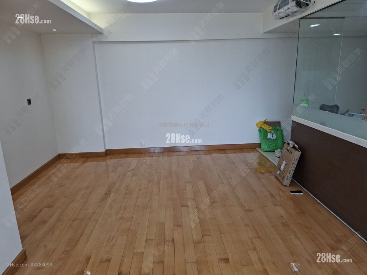 美孚新邨 租盘 3 房 , 2 浴室 856 平方尺