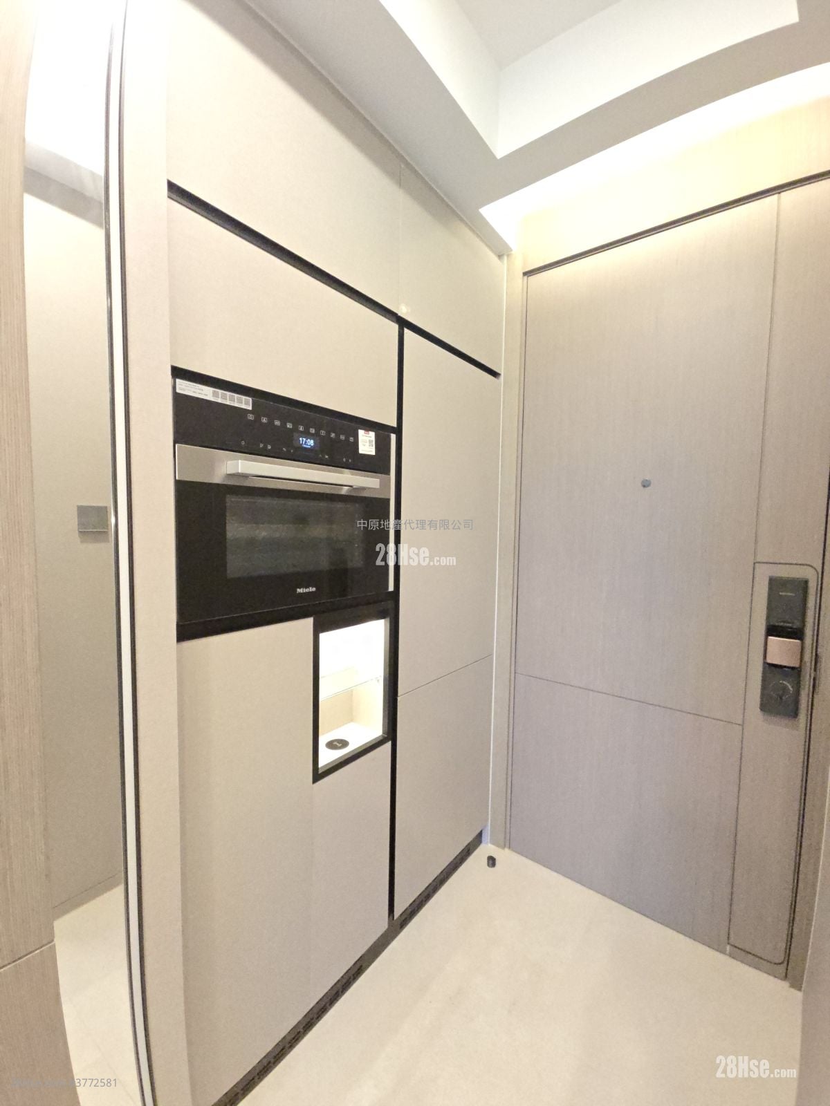 Cullinan Sky Sell 1 Bathroom 296 ft²