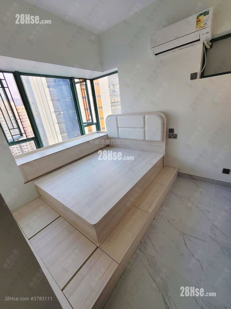 New Haven Sell 2 Bedrooms 530 ft²