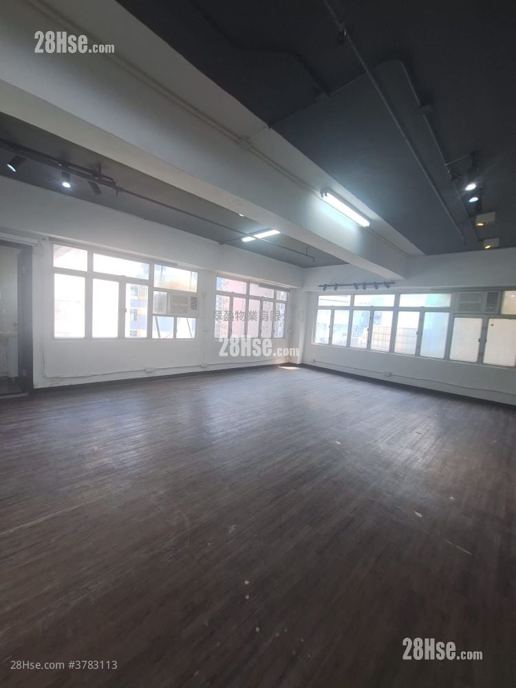 Yip Win Factory Building Rental 500 ft²