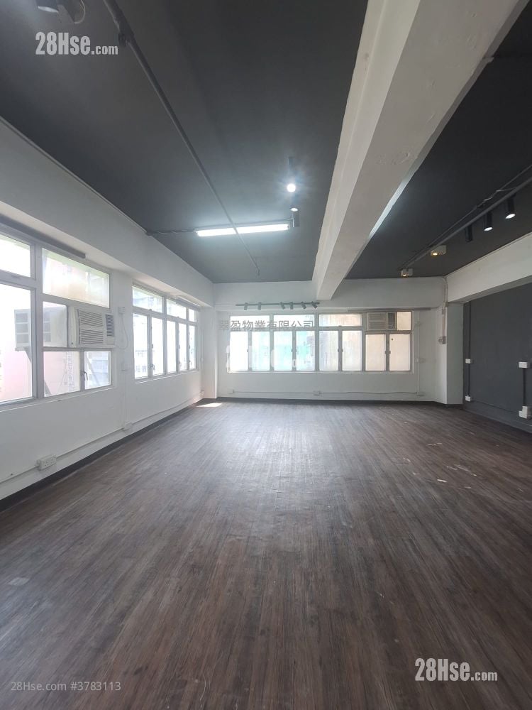 Yip Win Factory Building Rental 500 ft²