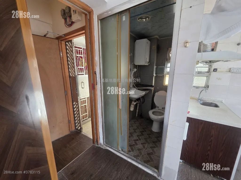 锦华大厦 售盘 2 房 , 2 浴室 345 平方尺