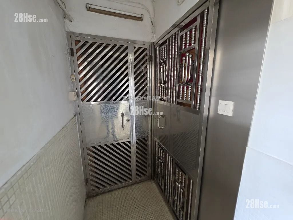 锦华大厦 售盘 2 房 , 2 浴室 345 平方尺