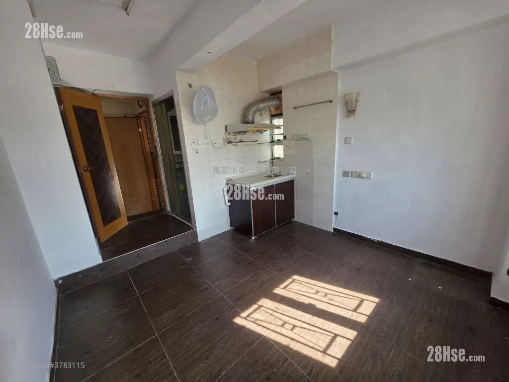 锦华大厦 售盘 2 房 , 2 浴室 345 平方尺