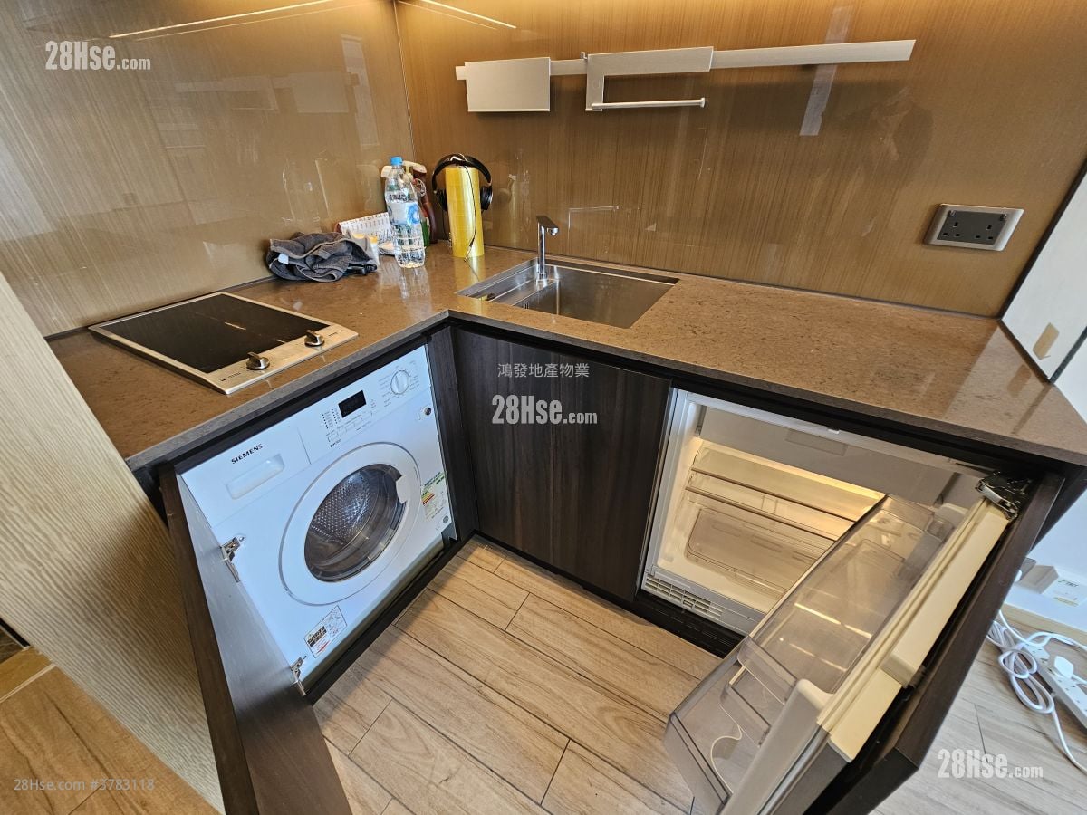 Cetus Square Mile Rental 1 Bedroom , 1 Bathroom 308 ft²