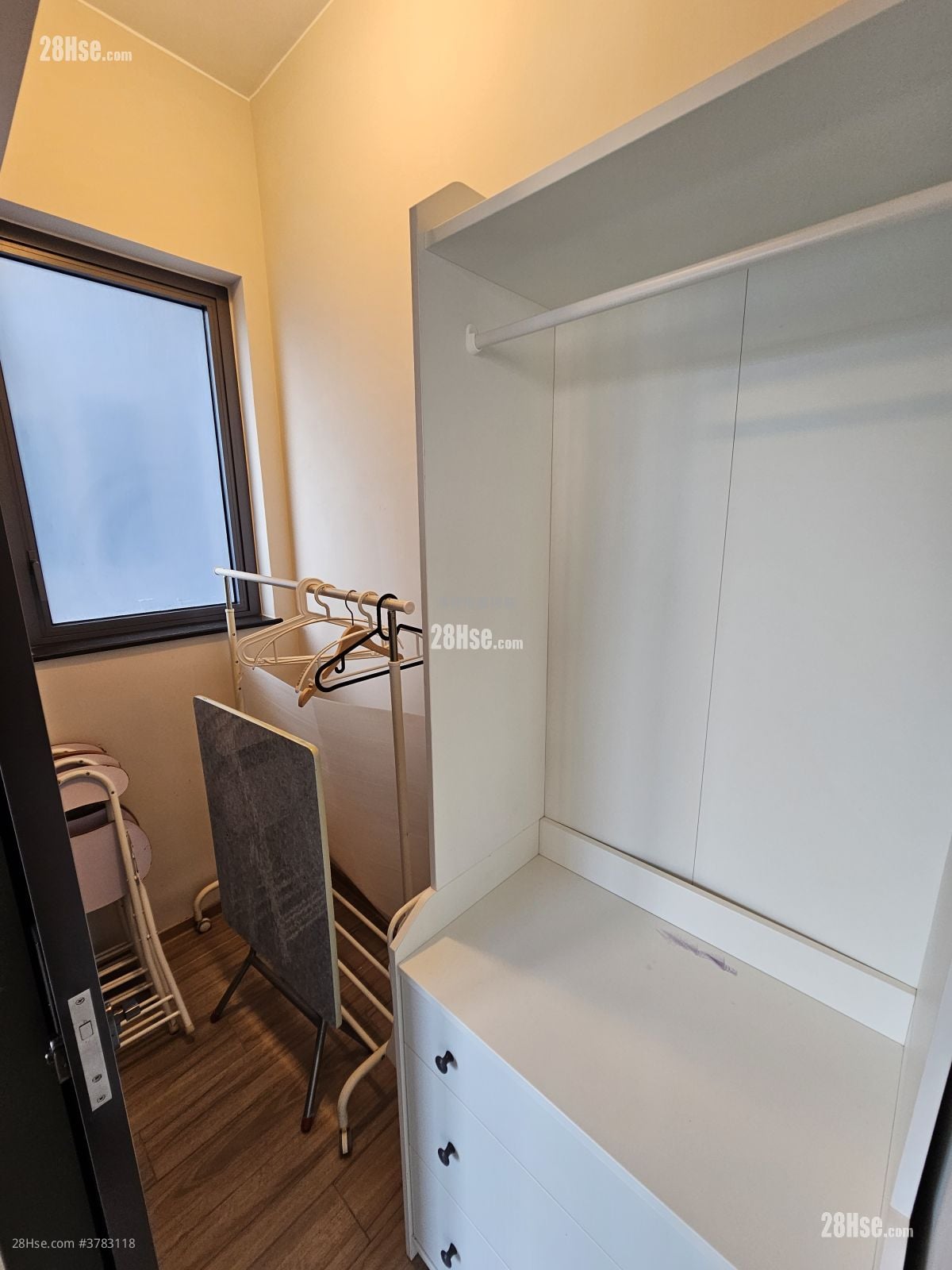 Cetus Square Mile Rental 1 Bedroom , 1 Bathroom 308 ft²