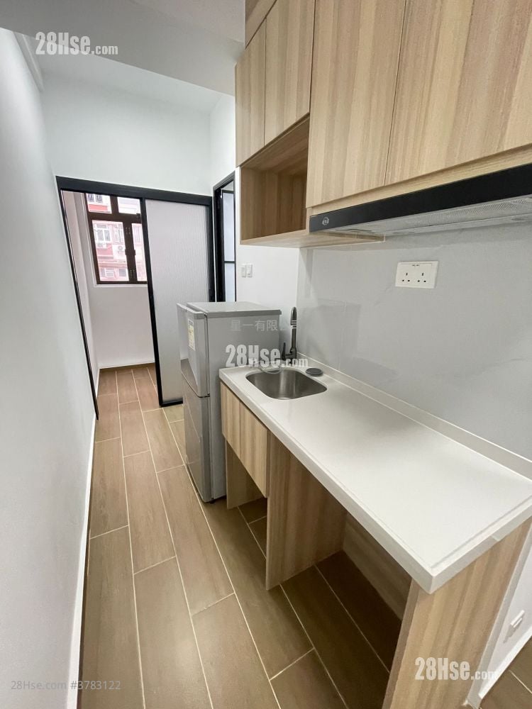 金冠大厦 租盘 2 房 , 1 浴室 160 平方尺