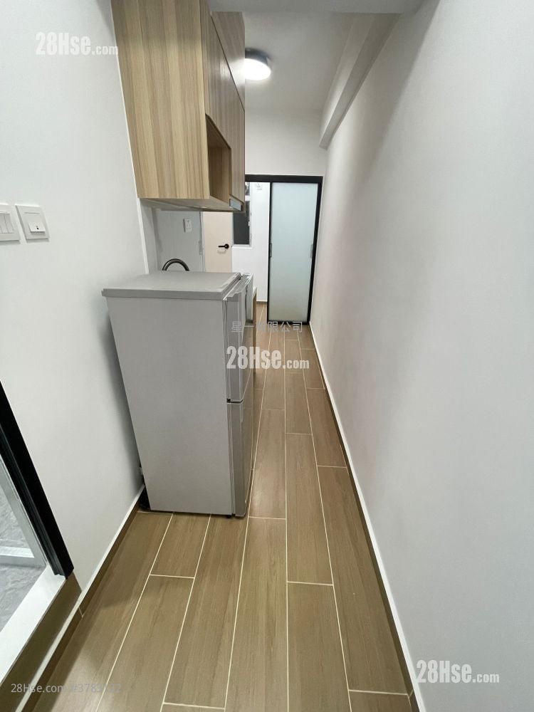 金冠大厦 租盘 2 房 , 1 浴室 160 平方尺