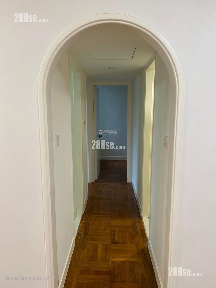 康山花园 租盘 431 平方尺