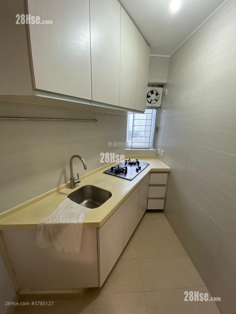 康山花园 租盘 431 平方尺