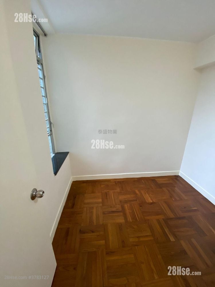 康山花园 租盘 431 平方尺