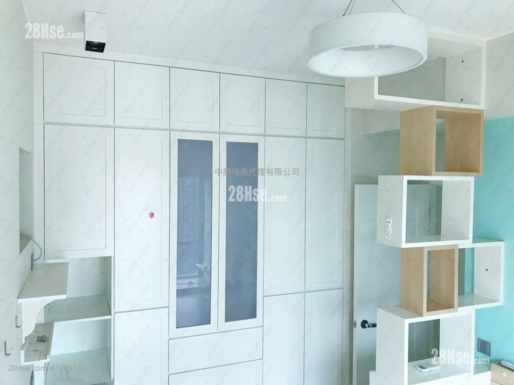 名逸居 售盘 2 房 551 平方尺