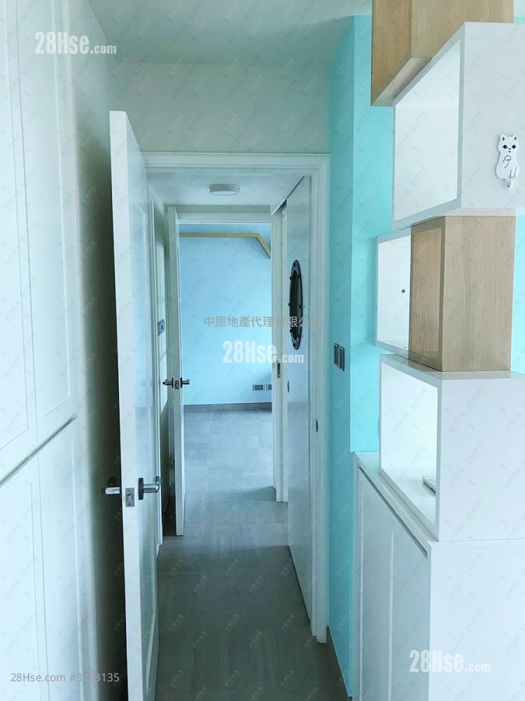 名逸居 售盘 2 房 551 平方尺