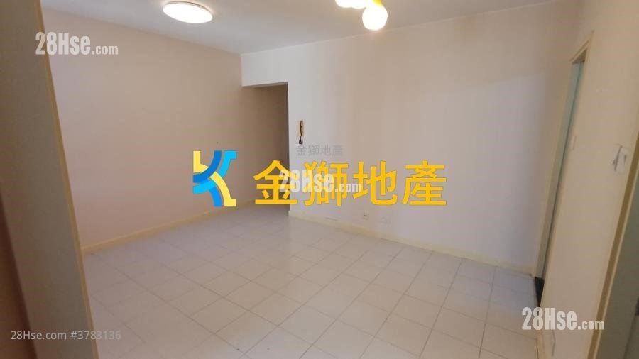 Carado Garden Sell 2 Bedrooms , 1 Bathroom 428 ft²