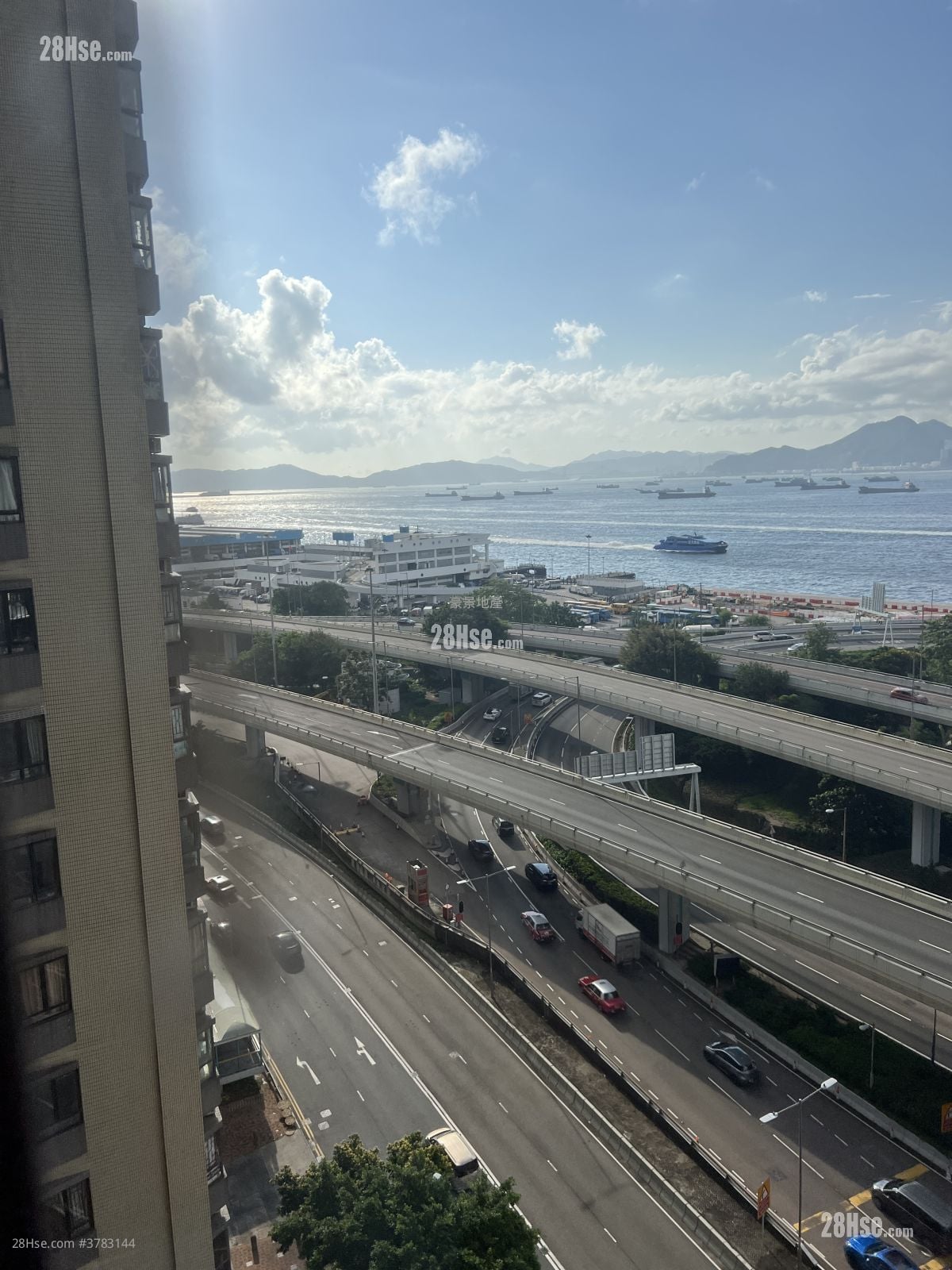 Connaught Garden Rental 2 Bedrooms , 1 Bathroom 340 ft²