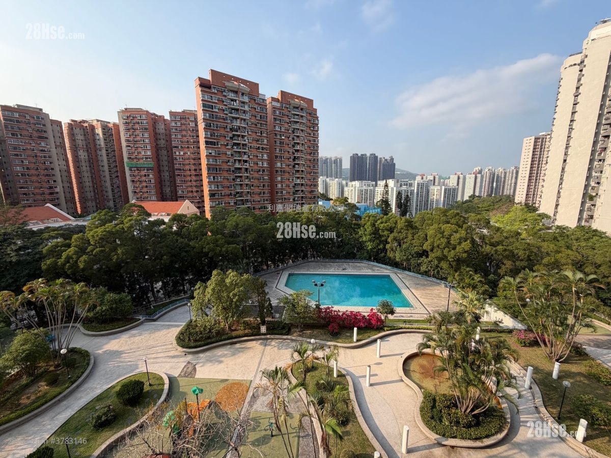 Julimount Garden Sell 3 Bedrooms , 3 Bathrooms 1,592 ft²