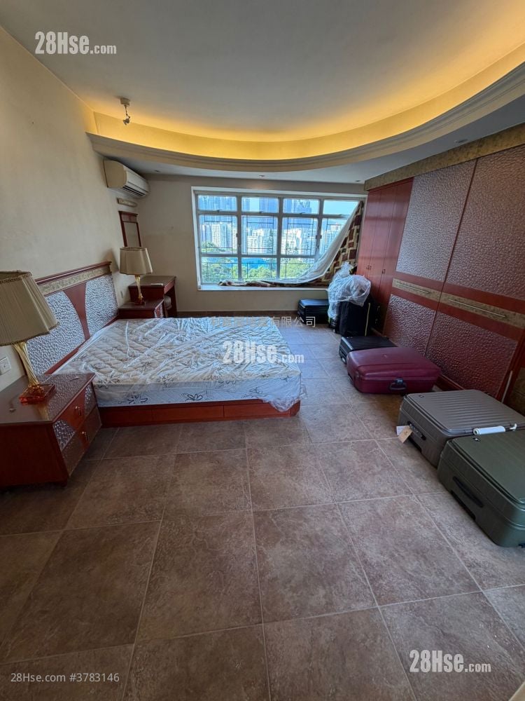 Julimount Garden Sell 3 Bedrooms , 3 Bathrooms 1,592 ft²