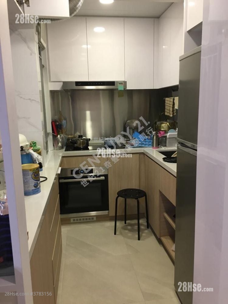 Ravana Garden Sell 3 Bedrooms , 2 Bathrooms 545 ft²