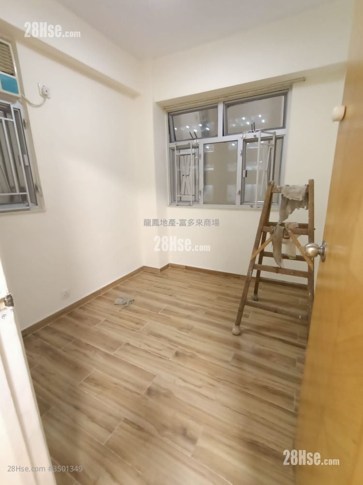 富多来新村 售盘 1 房 , 1 浴室 285 平方尺