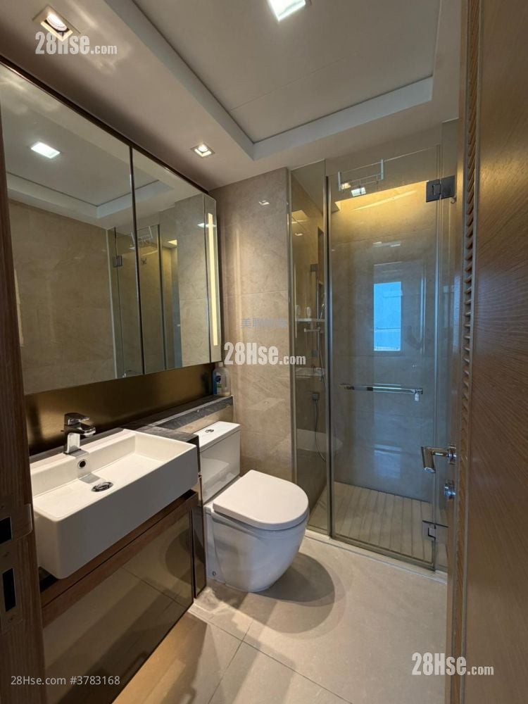 Century Link Rental 2 Bedrooms , 1 Bathroom 463 ft²