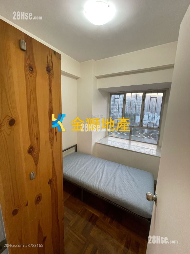 金狮花园 租盘 282 平方尺