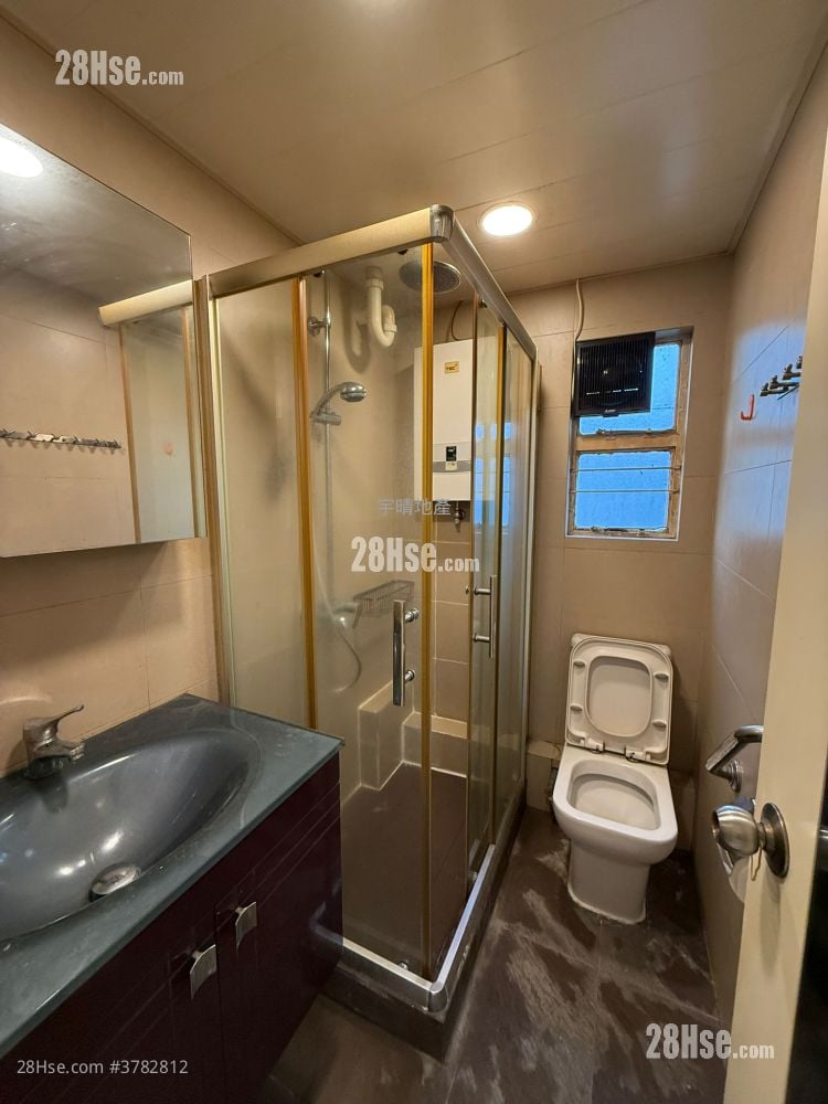 南昌邨 售盘 3 房 , 1 浴室 494 平方尺