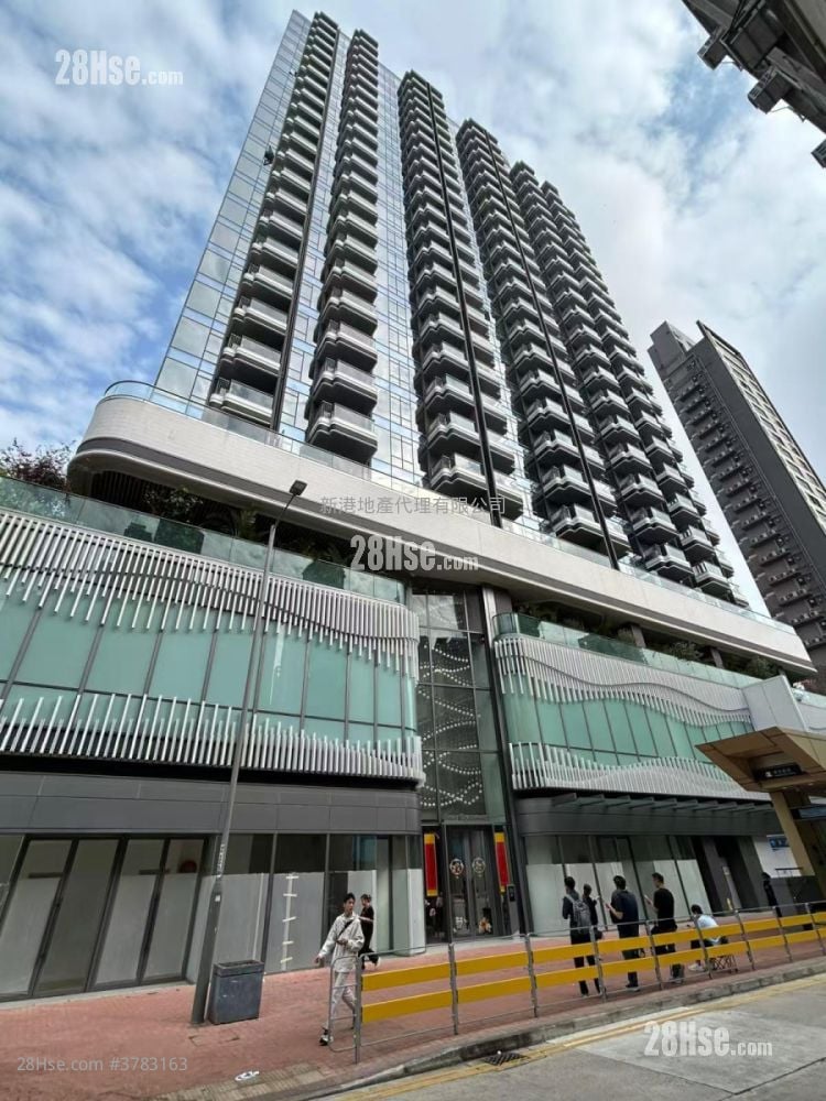 Eight Southpark Rental Studio , 1 Bathroom 200 ft²