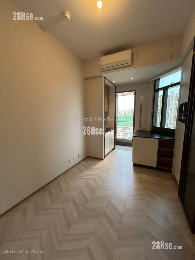 Eight Southpark Rental Studio , 1 Bathroom 200 ft²