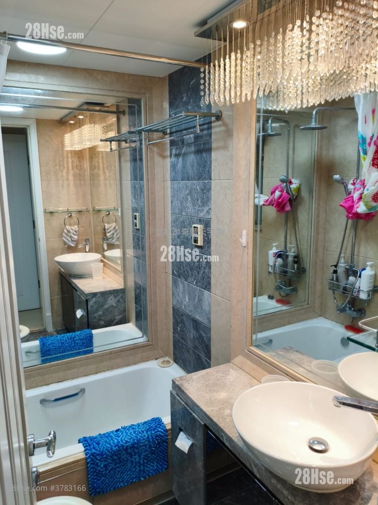 Oceanaire Rental 3 Bedrooms , 2 Bathrooms 797 ft²