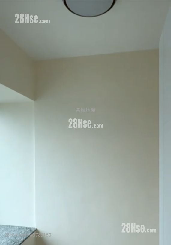 名城 租盘 3 房 , 2 浴室 676 平方尺