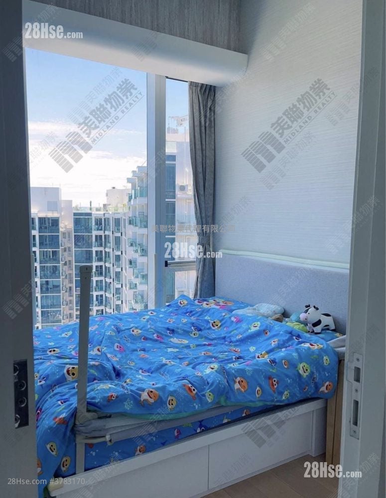 Monterey Sell 3 Bedrooms , 1 Bathroom 668 ft²