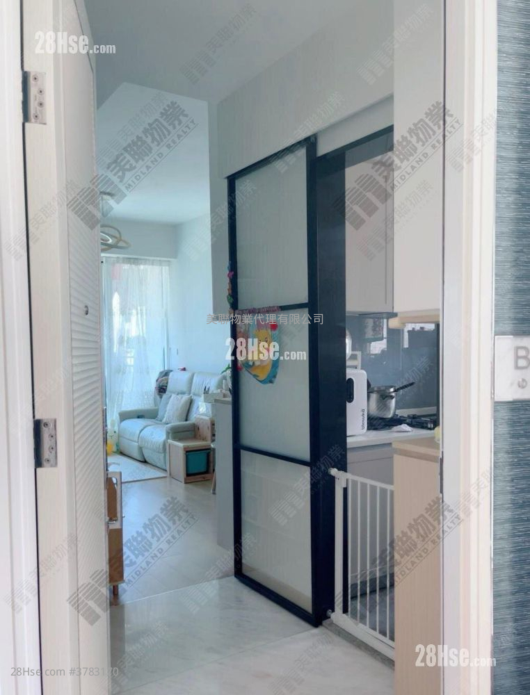 Monterey Sell 3 Bedrooms , 1 Bathroom 668 ft²