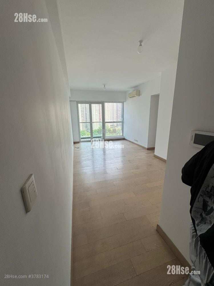 现崇山 售盘 3 房 , 2 浴室 828 平方尺