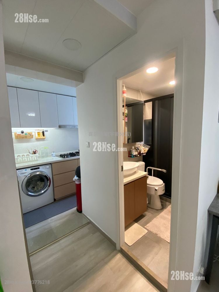 Yee Ching Court Sell 3 Bedrooms , 1 Bathroom 637 ft²