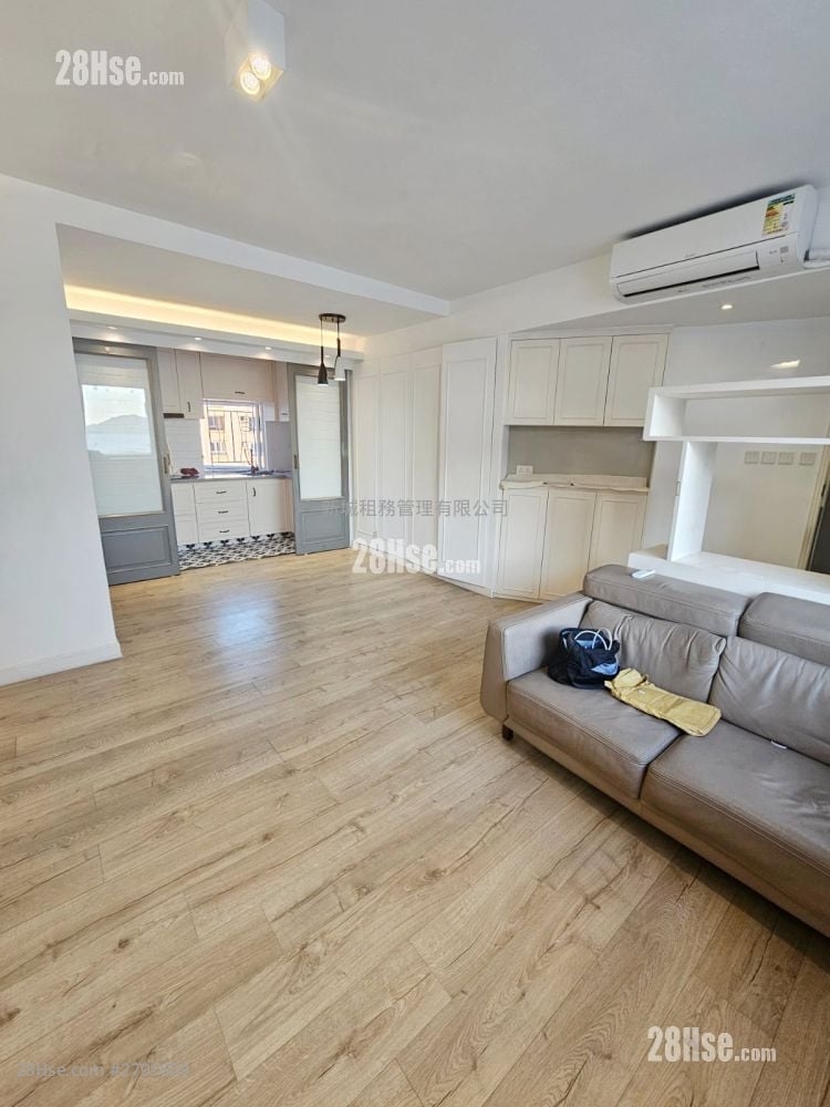 Seaview Garden Rental 2 Bedrooms , 1 Bathroom 810 ft²