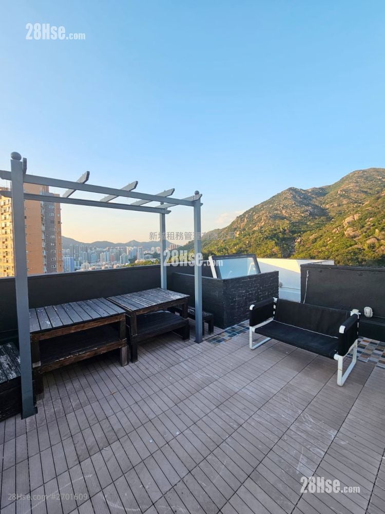 Seaview Garden Rental 2 Bedrooms , 1 Bathroom 810 ft²