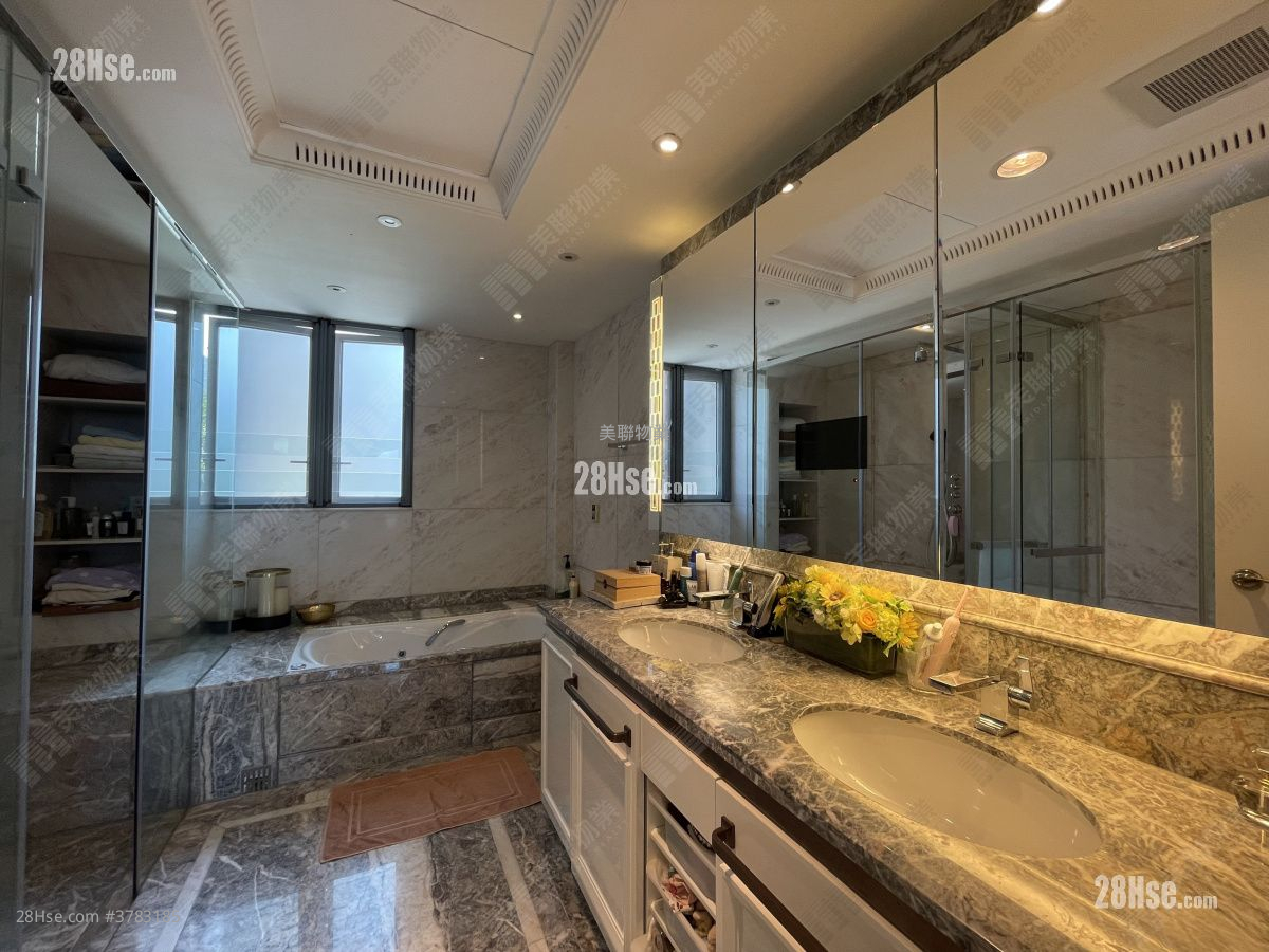 逸珑湾 售盘 4 房 , 4 浴室 1,620 平方尺