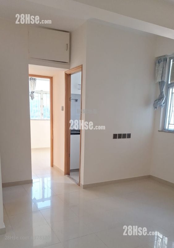 Kwai Po Building Rental 2 Bedrooms , 1 Bathroom 410 ft²