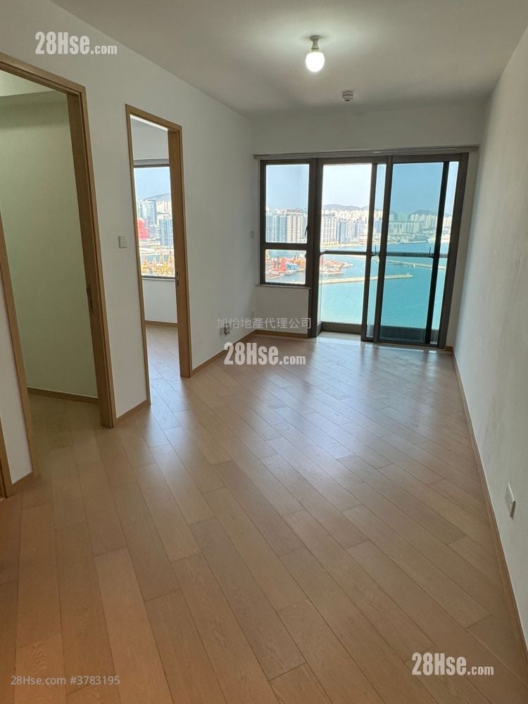 环海东岸 租盘 2 房 329 平方尺