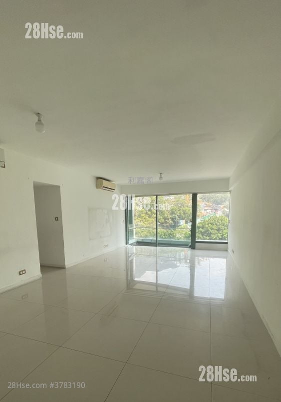 尚御 售盘 4 房 , 3 浴室 1,614 平方尺