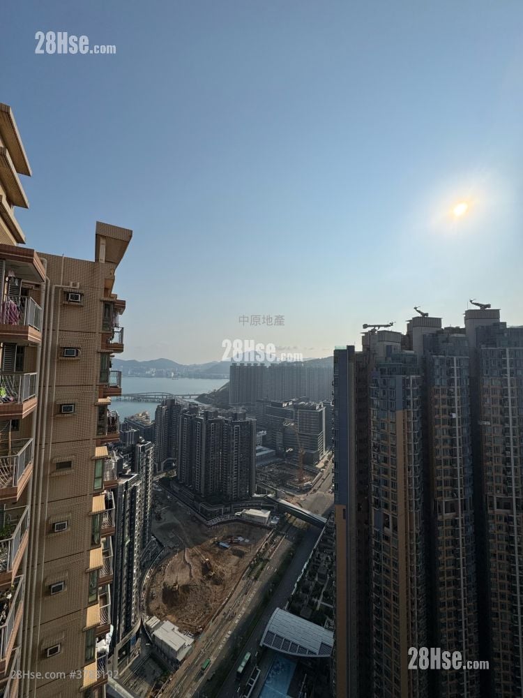 The Grandiose Sell 2 Bedrooms , 1 Bathroom 470 ft²