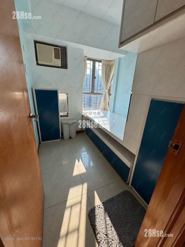 The Grandiose Sell 2 Bedrooms , 1 Bathroom 470 ft²