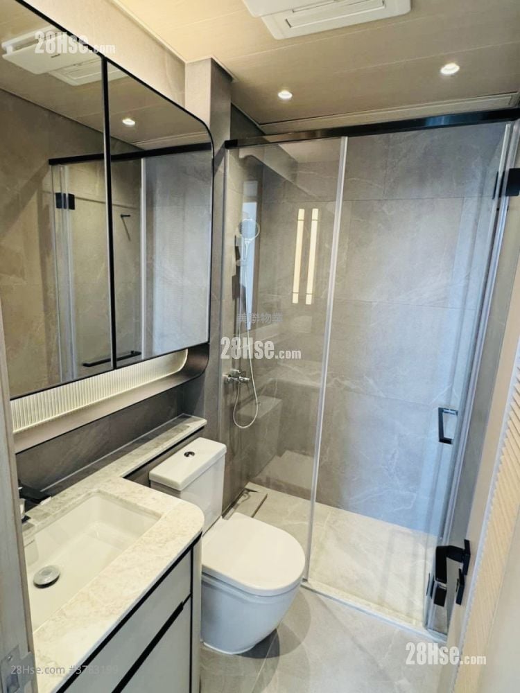 Seasons Place 售盘 2 房 437 平方尺